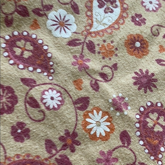 No brand tag but size tag is 24M . - Picture 3 of 3